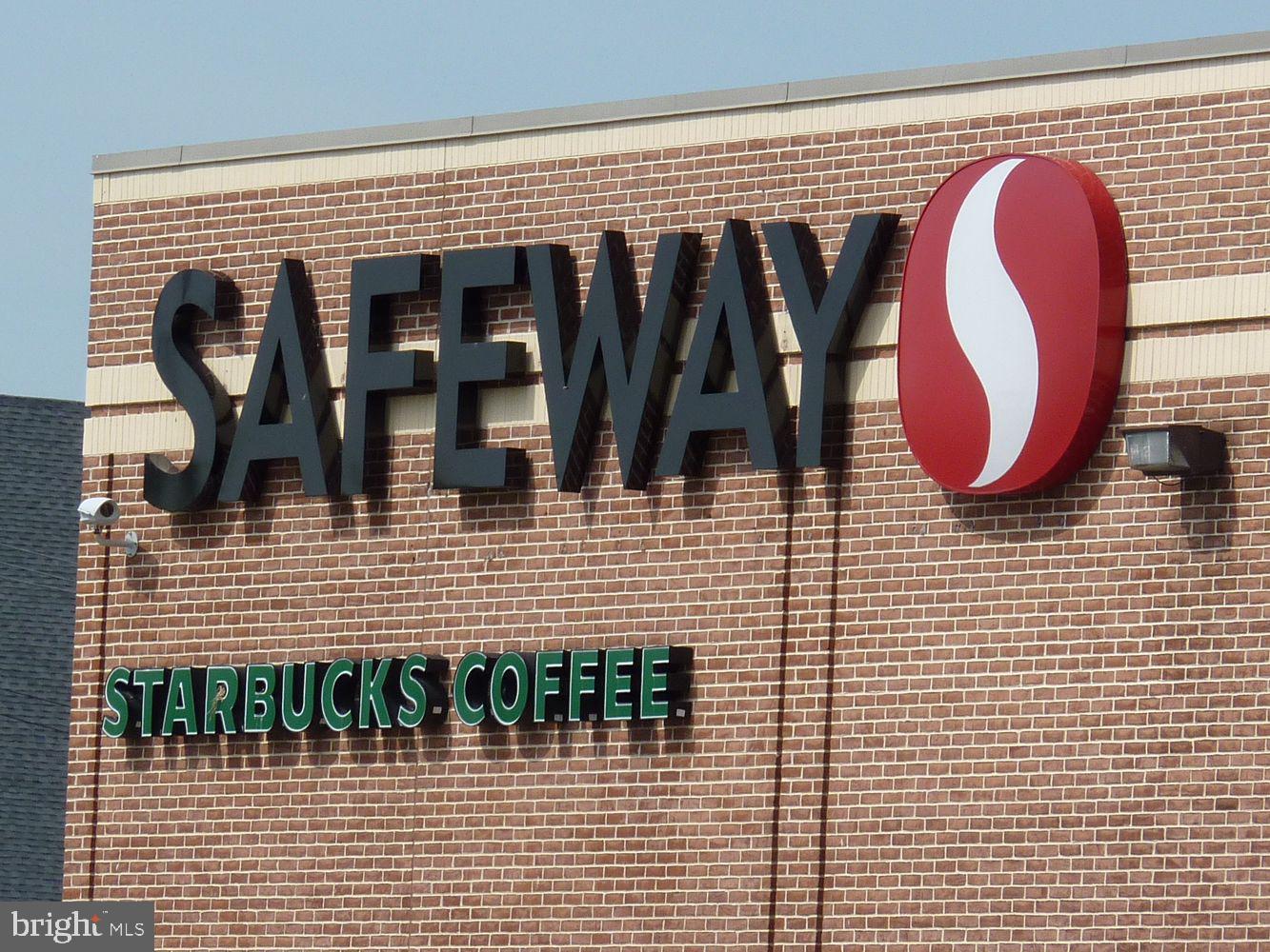 729 ROXBORO PLACE NW