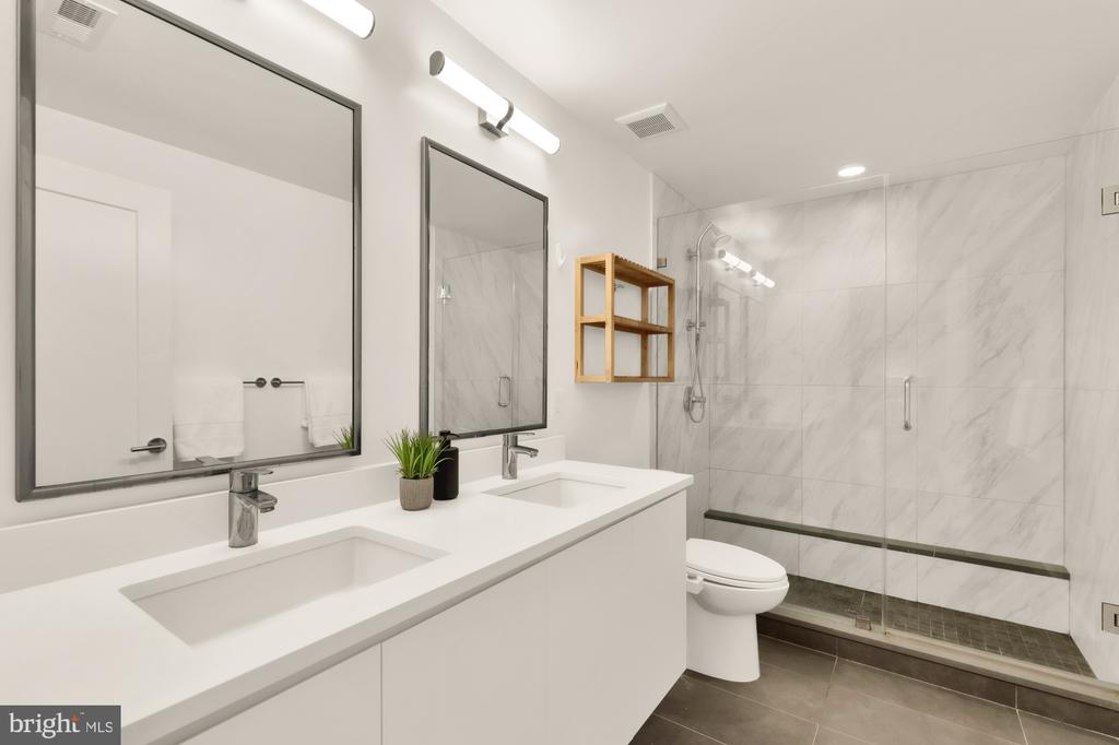 3541 11TH STREET NW 202