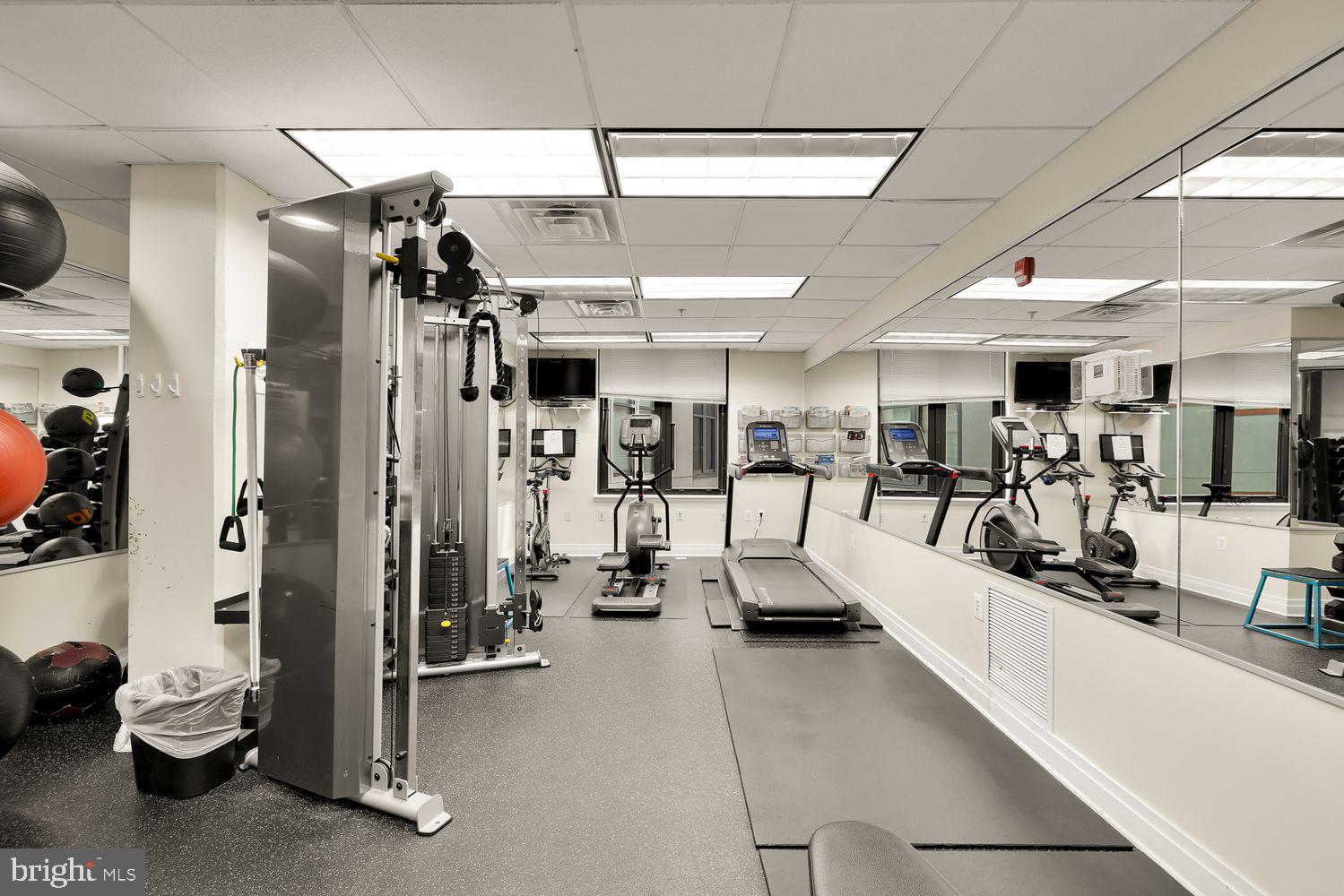 2120 VERMONT AVENUE NW 412