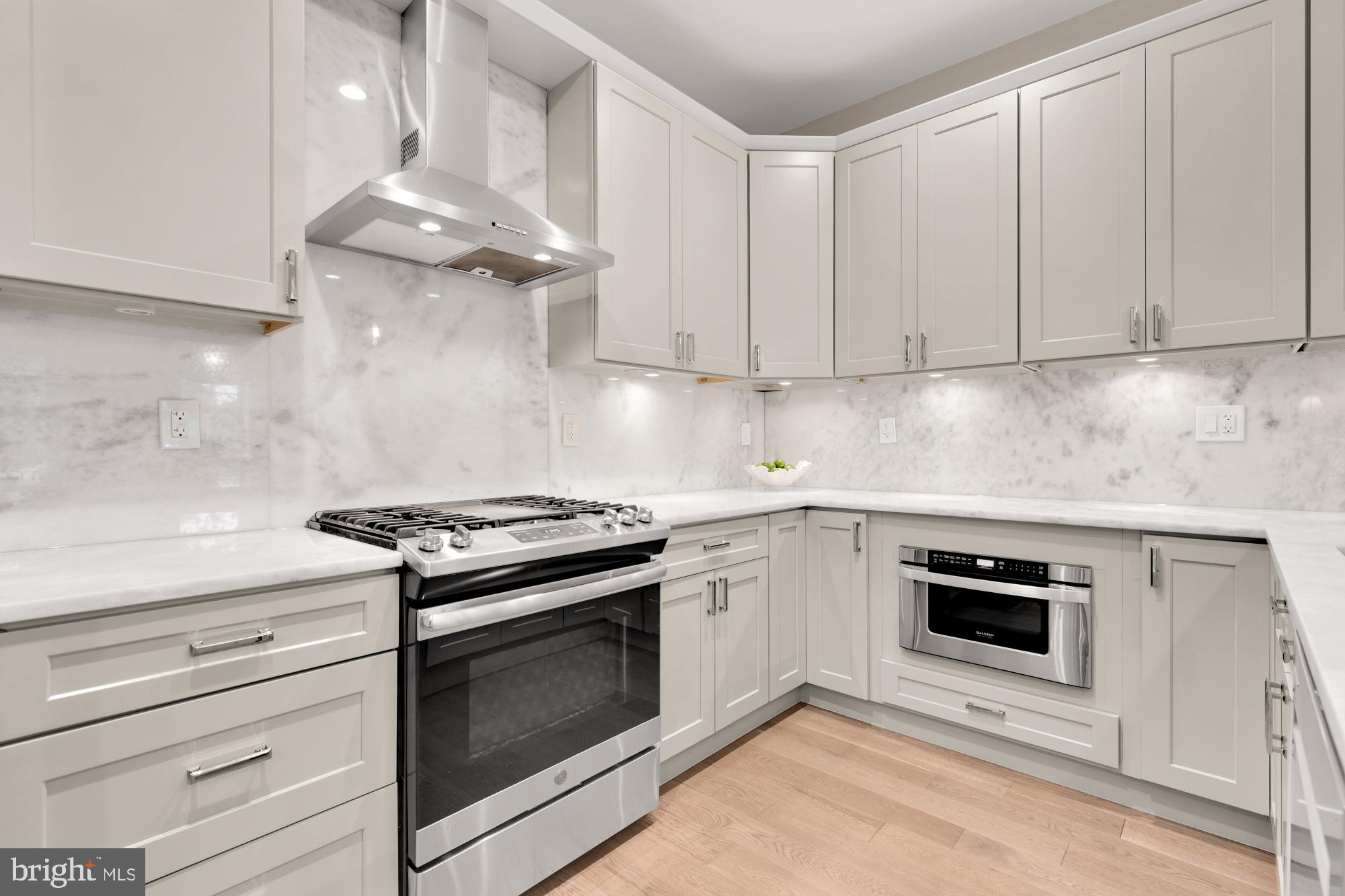 4324 14TH STREET NW 1