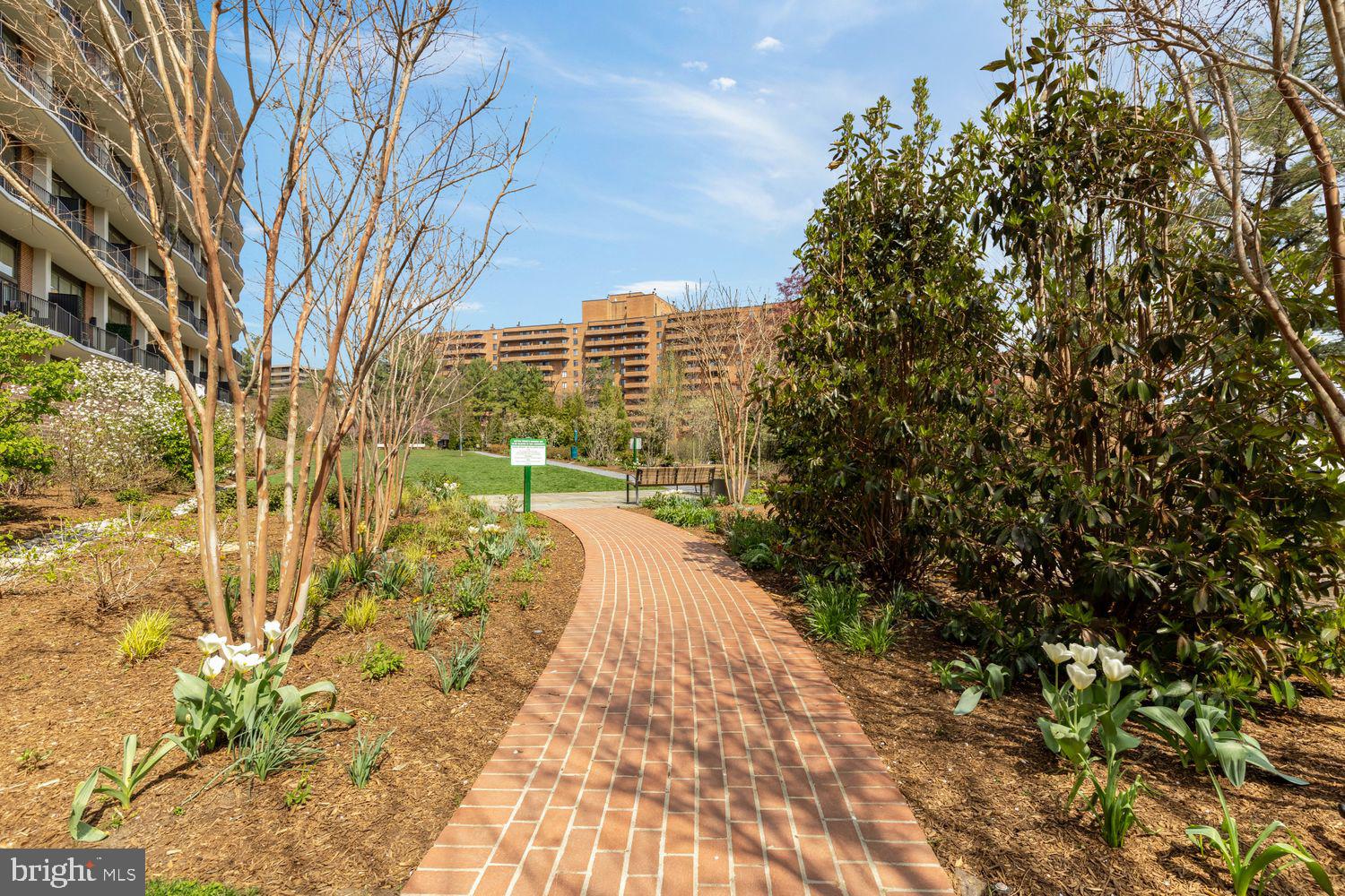 3101 NEW MEXICO AVENUE NW 1001