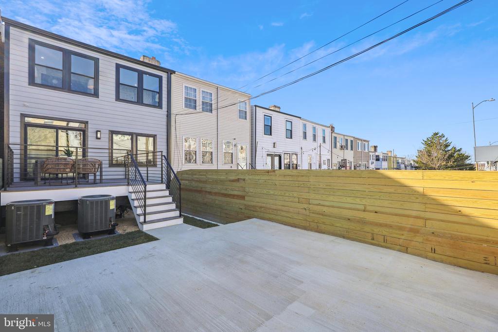 411 DECATUR STREET NW
