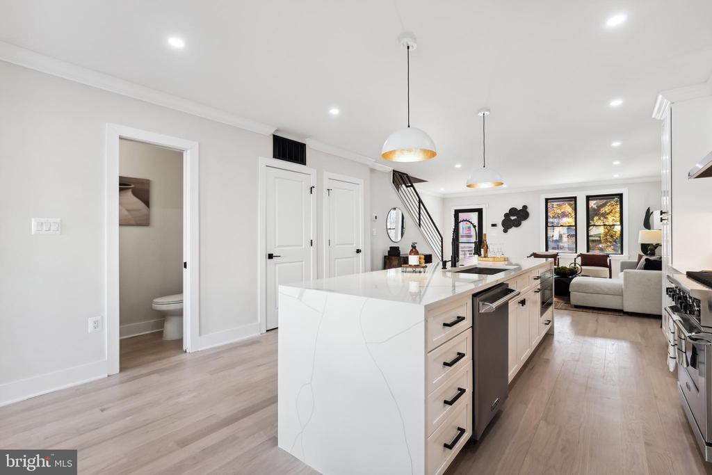 411 DECATUR STREET NW