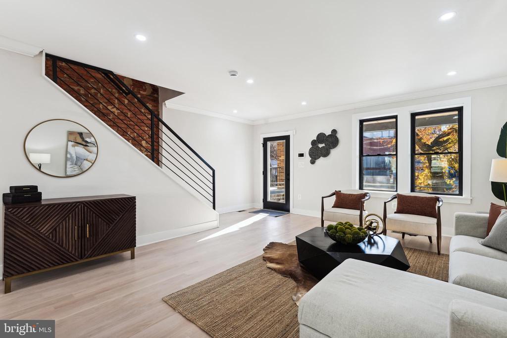 411 DECATUR STREET NW