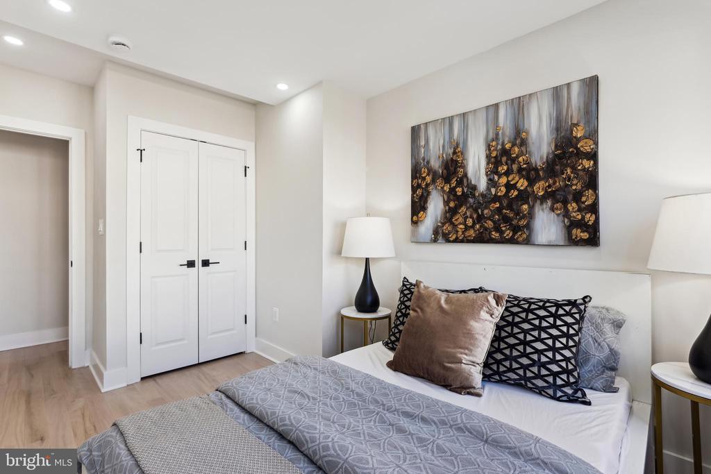 411 DECATUR STREET NW
