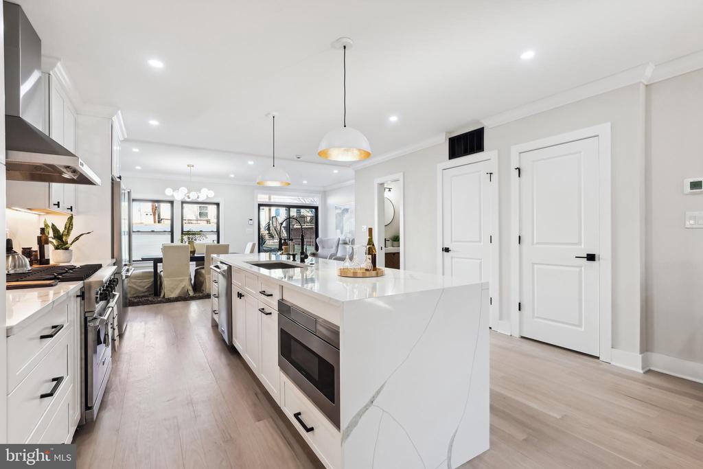 411 DECATUR STREET NW