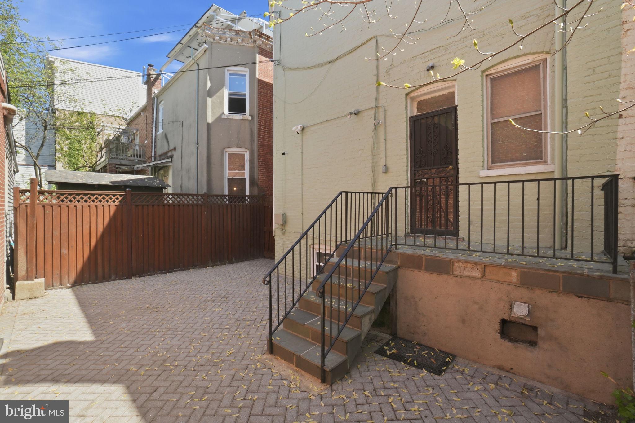 627 UPSHUR STREET NW