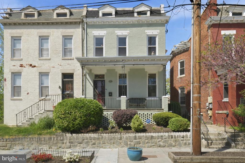 627 UPSHUR STREET NW