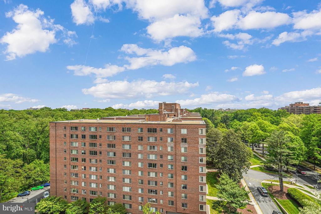 4301 MASSACHUSETTS AVENUE NW 6008