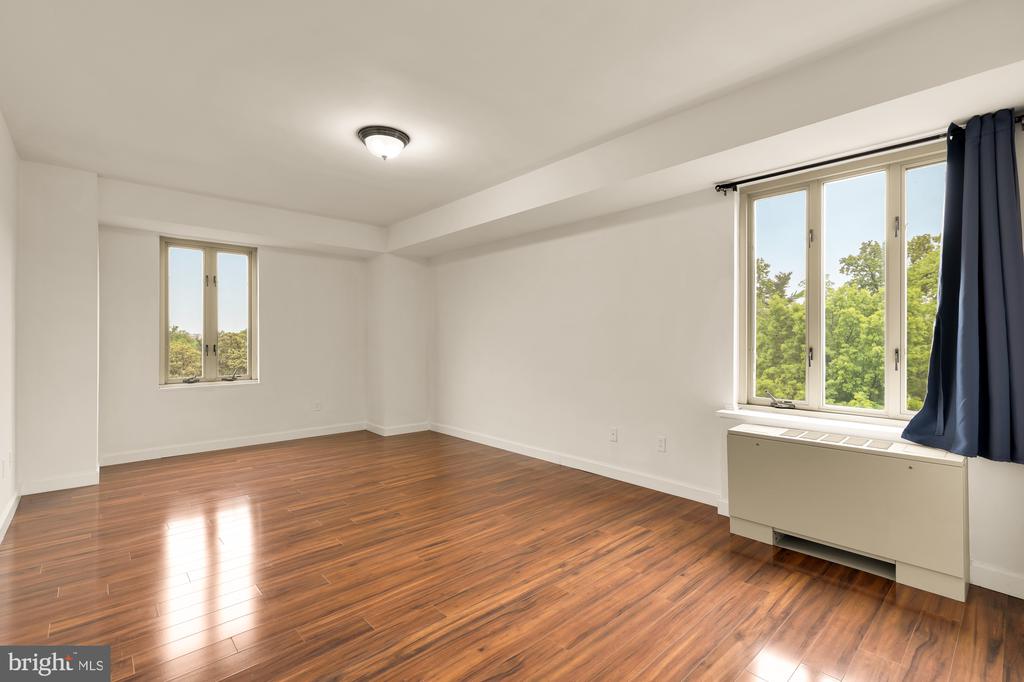 4301 MASSACHUSETTS AVENUE NW 6008