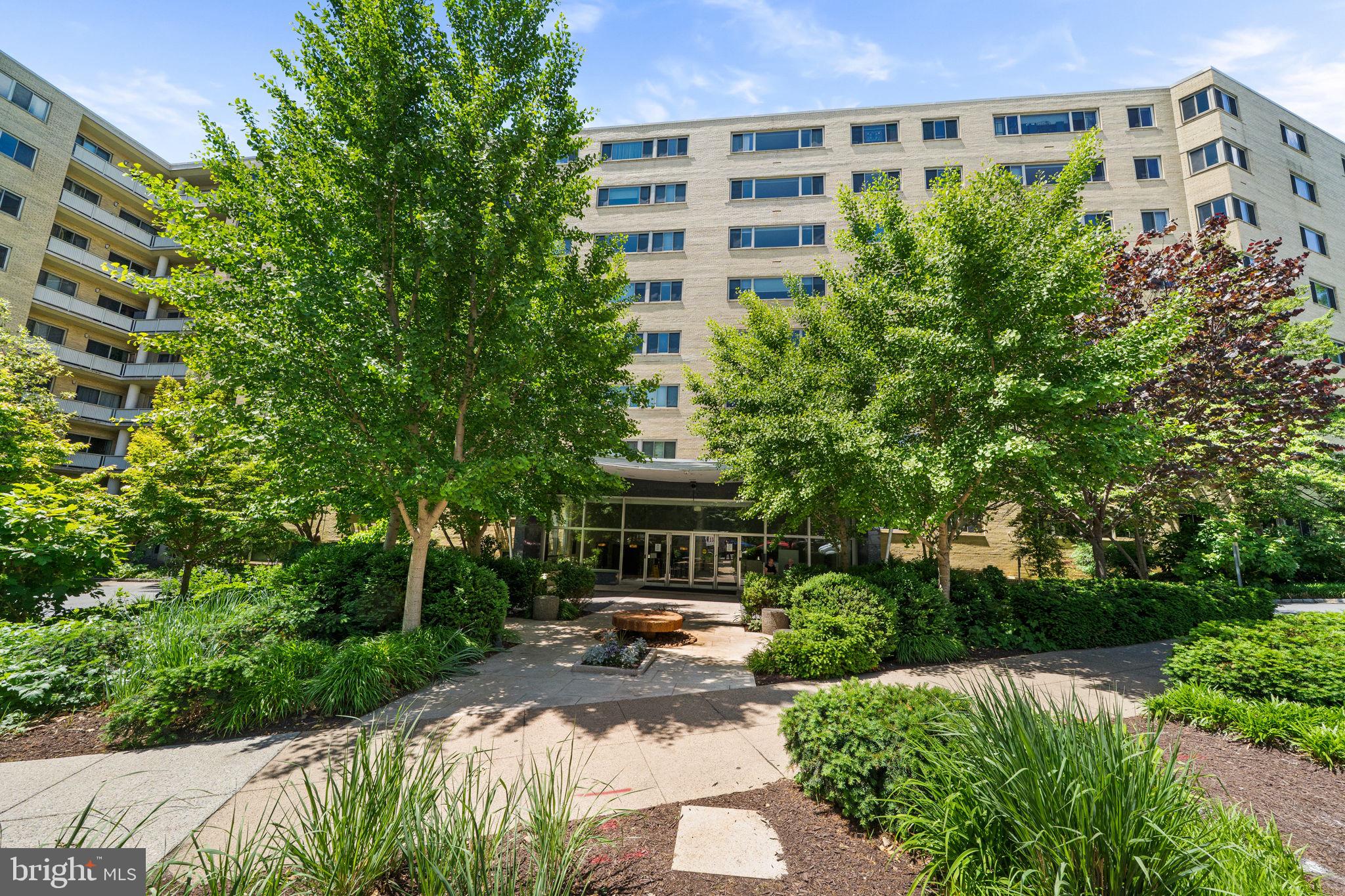 4600 CONNECTICUT AVENUE NW 717