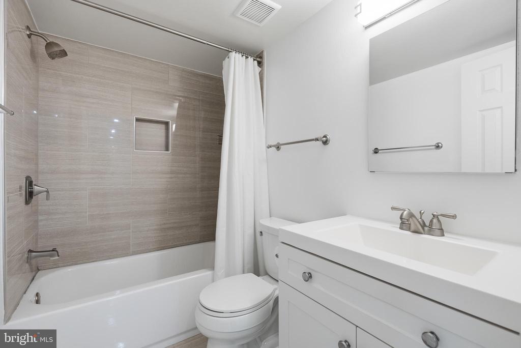 1115 12TH STREET NW 201