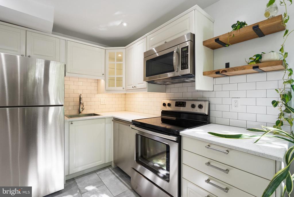 1115 12TH STREET NW 201