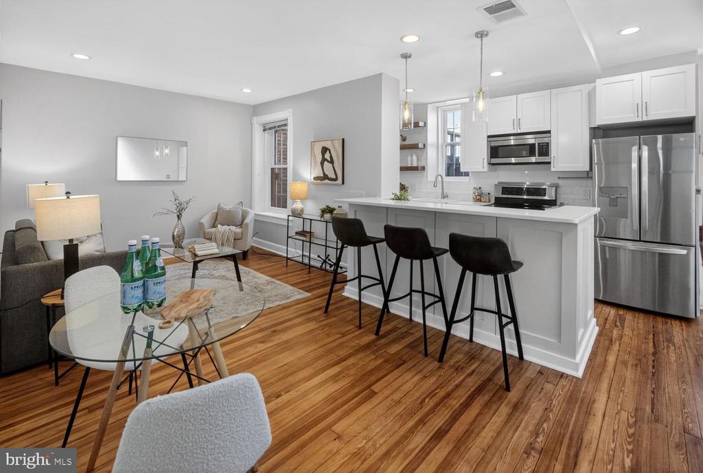 2510 CLIFFBOURNE PLACE NW Unit: 300