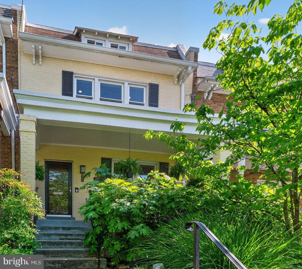424 ALLISON STREET NW