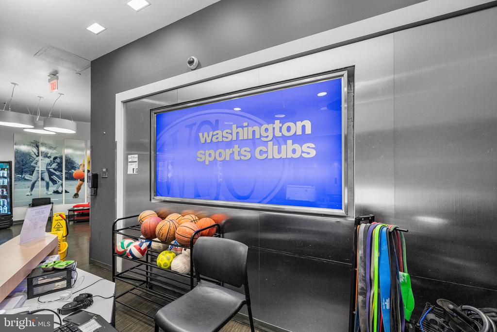 1437 SPRING ROAD NW Unit: 25