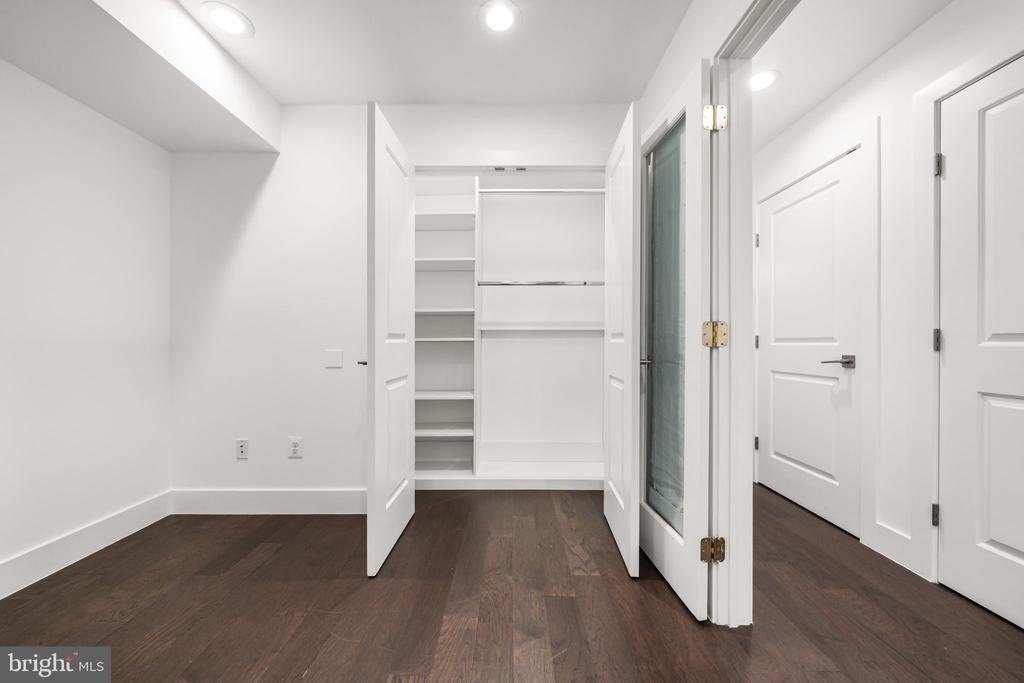 3904 KANSAS AVENUE NW Unit: 1