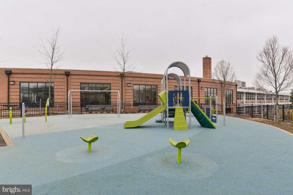 3904 KANSAS AVENUE NW Unit: 1