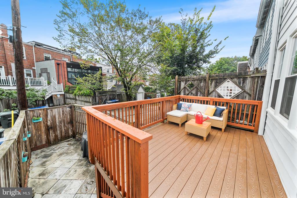 2303 38TH STREET NW