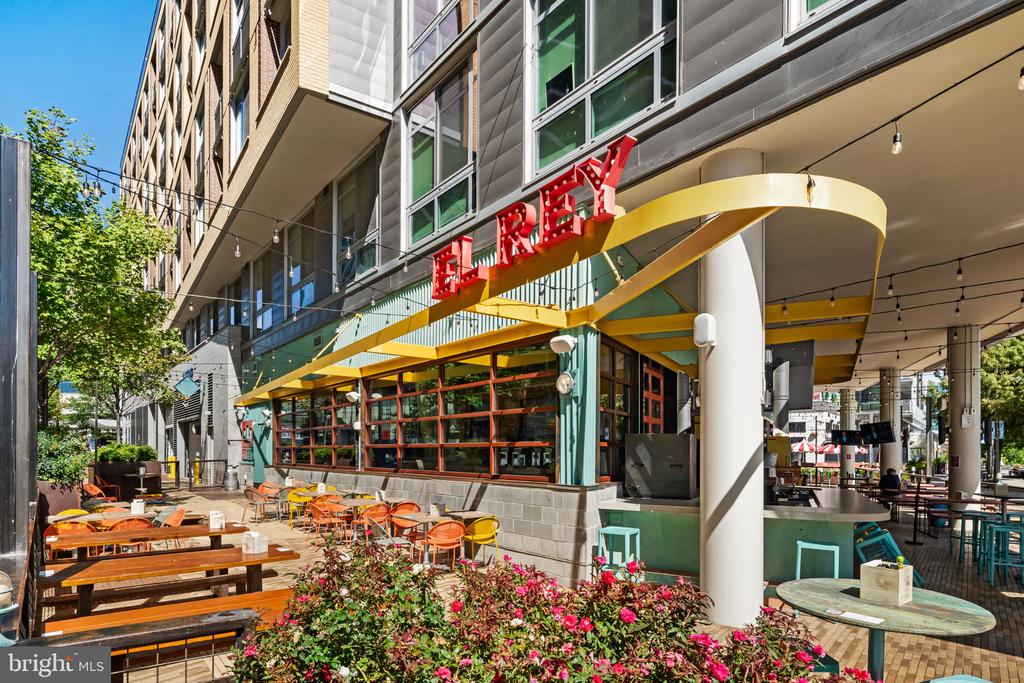 1025 1ST STREET SE Unit: 1113