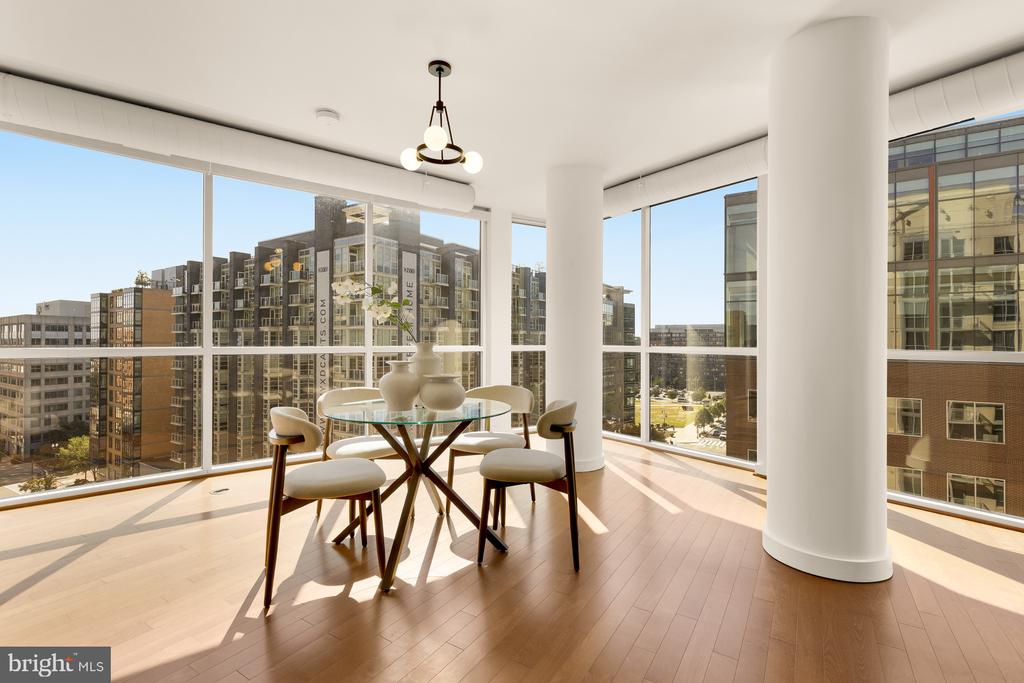 1025 1ST STREET SE Unit: 1113
