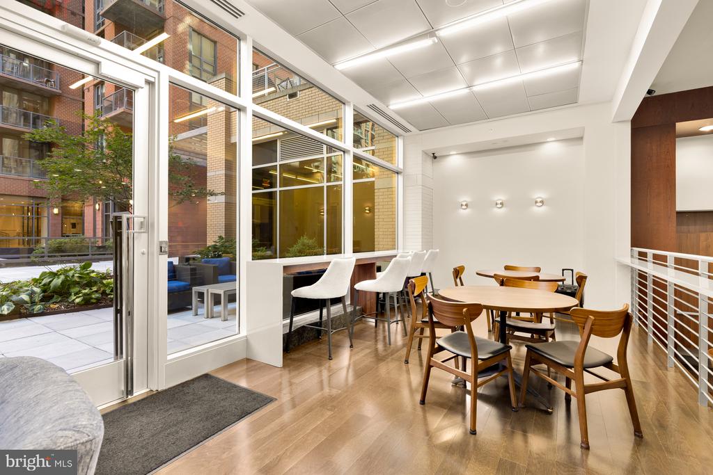 1025 1ST STREET SE Unit: 1113