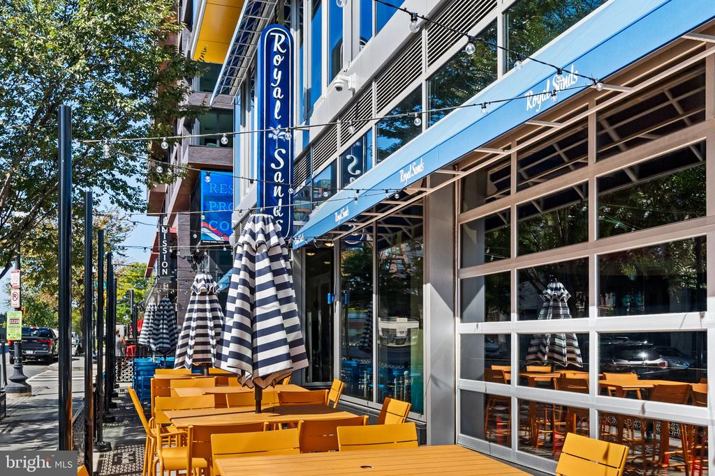 1025 1ST STREET SE Unit: 1113