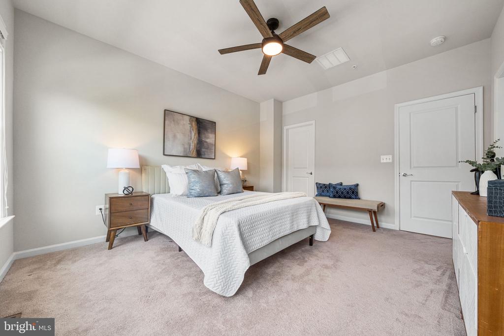 222 NARROWLEAF WAY