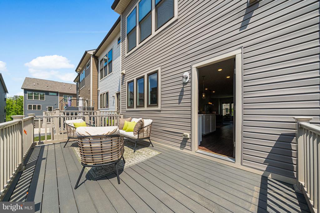 222 NARROWLEAF WAY