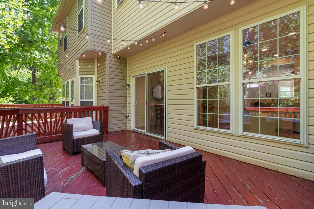 8719 LASALLE COURT