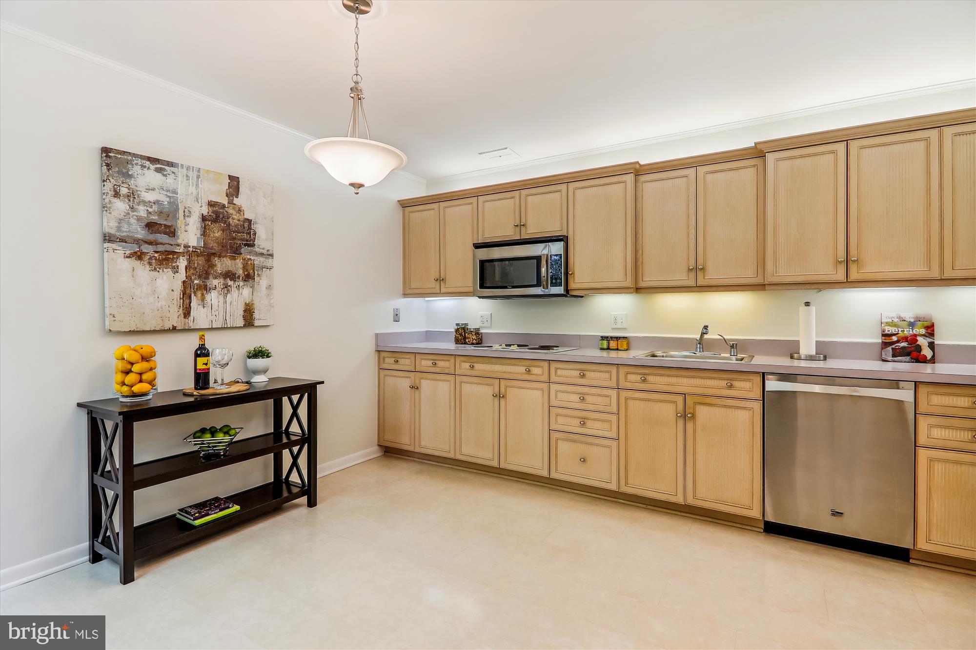 4920 Sentinel Dr #3-406