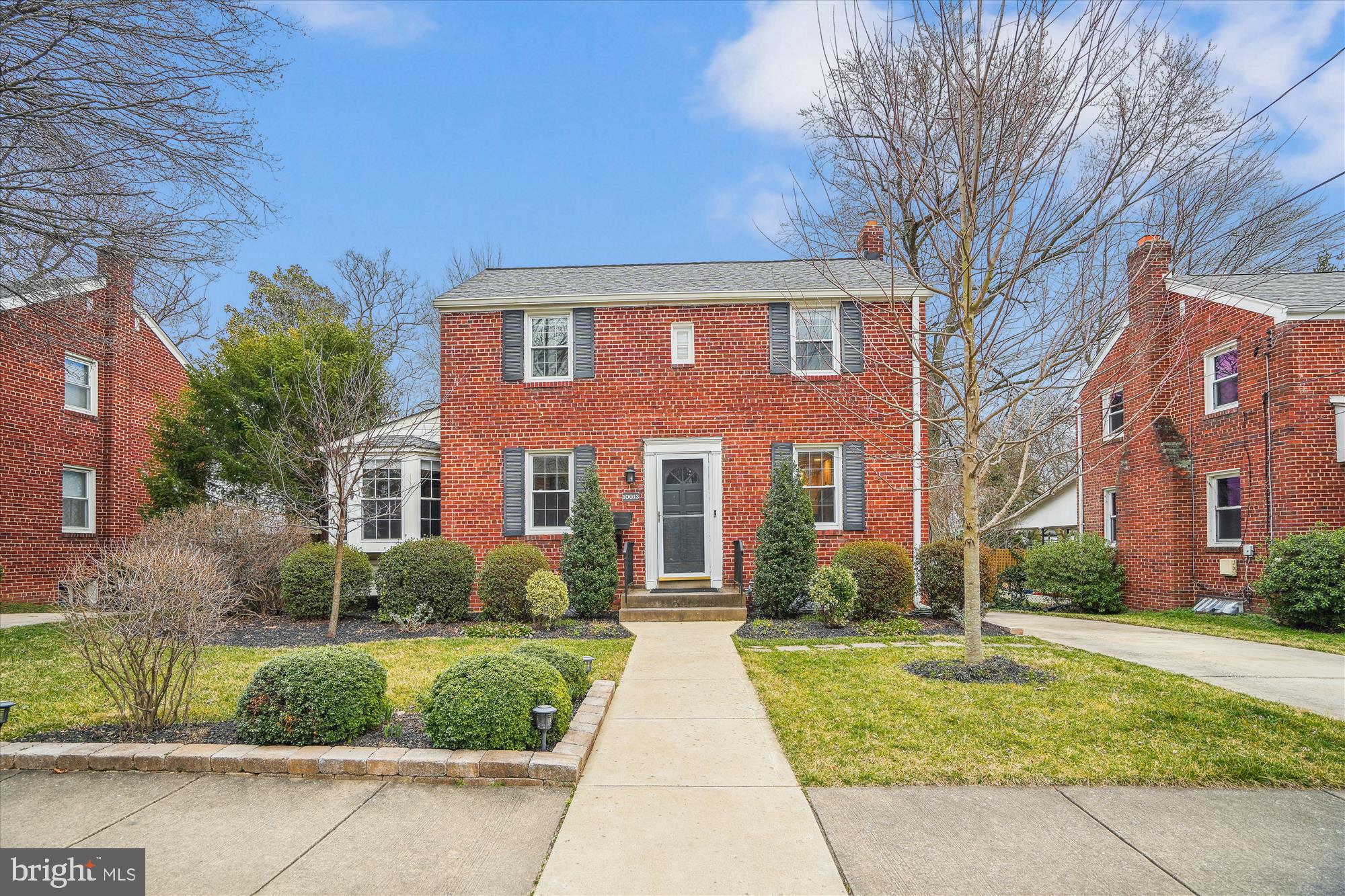 10013 Lorain Ave