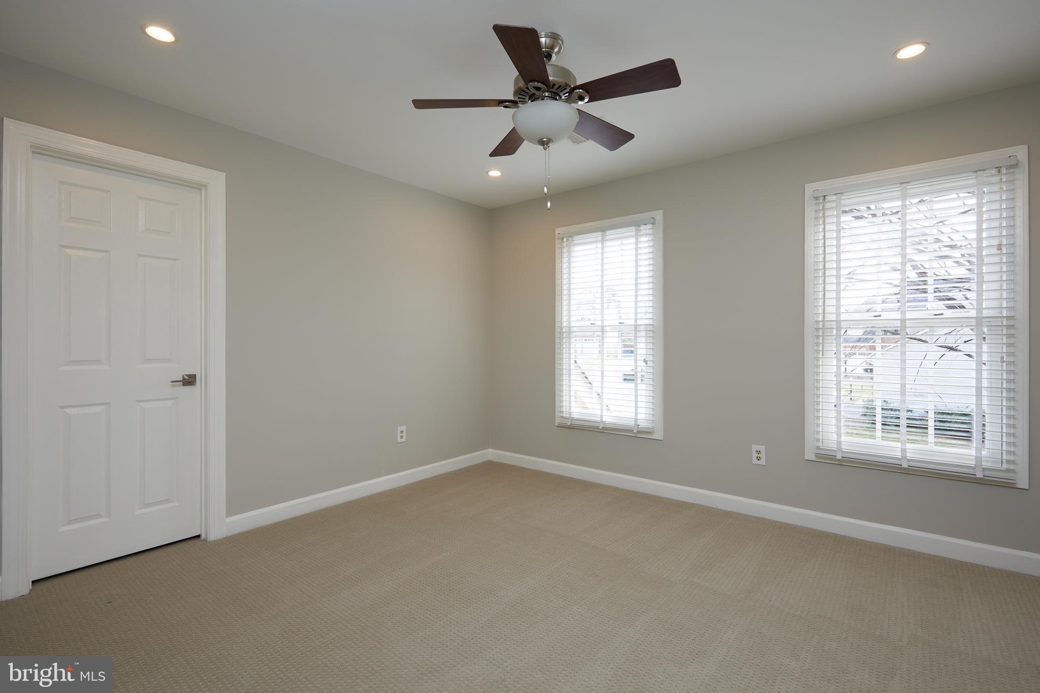 6007 Manor Oak Way
