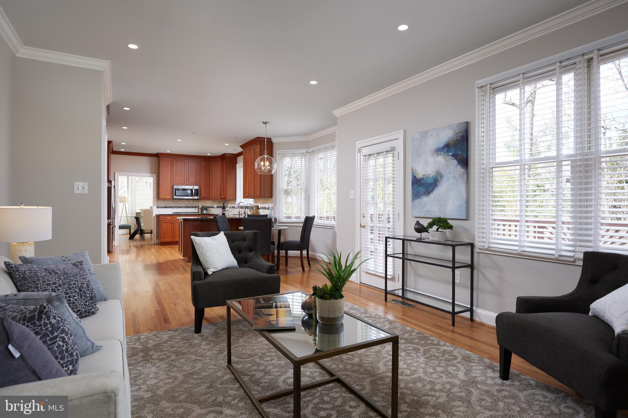 6007 Manor Oak Way
