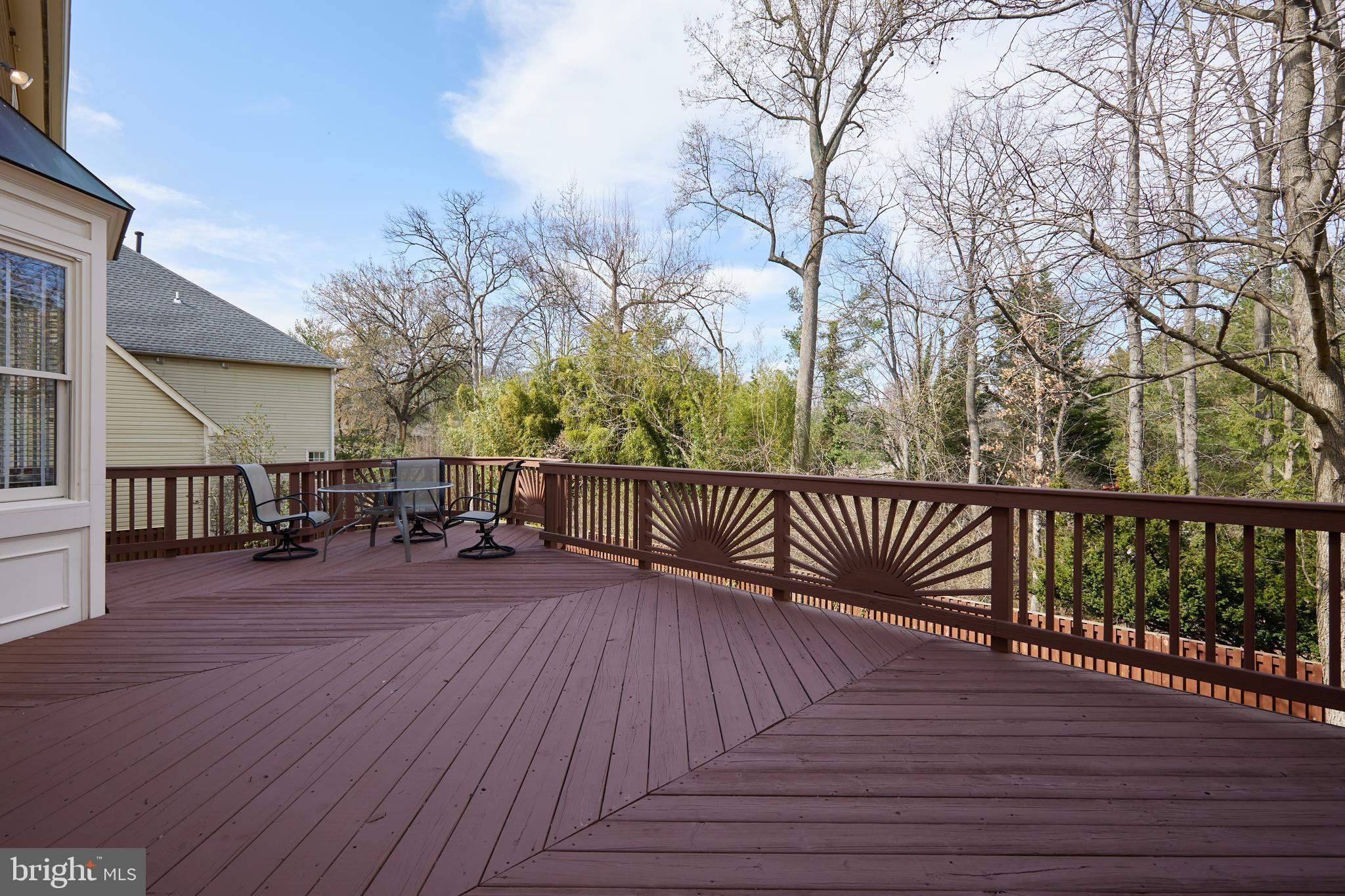 6007 Manor Oak Way