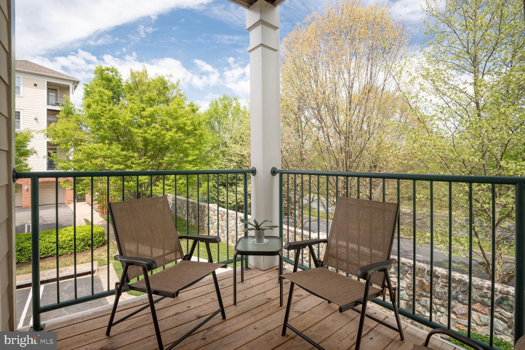 130 Chevy Chase St #205