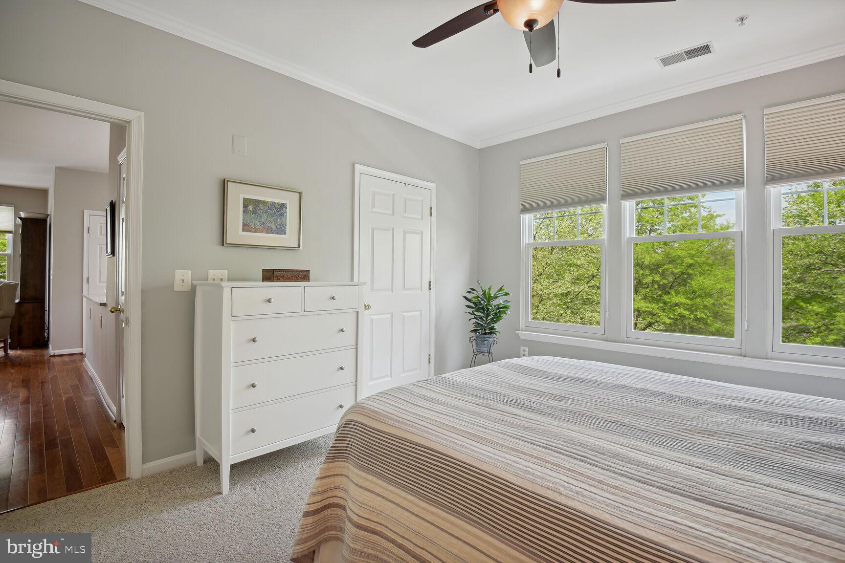 130 Chevy Chase St #205