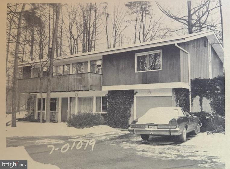 2 Persimmon Ct