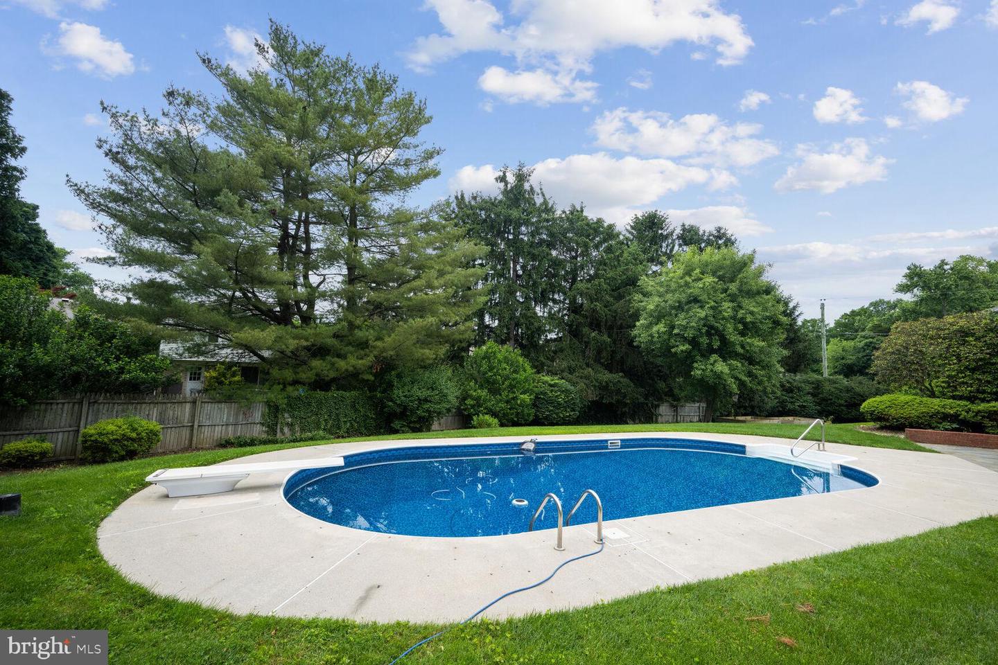 14716 Bauer Dr