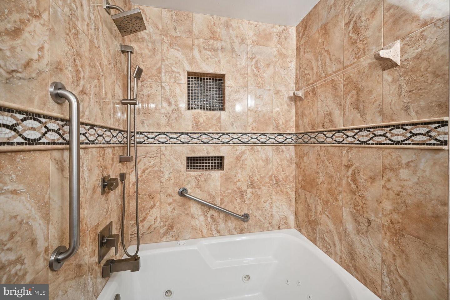 14716 Bauer Dr