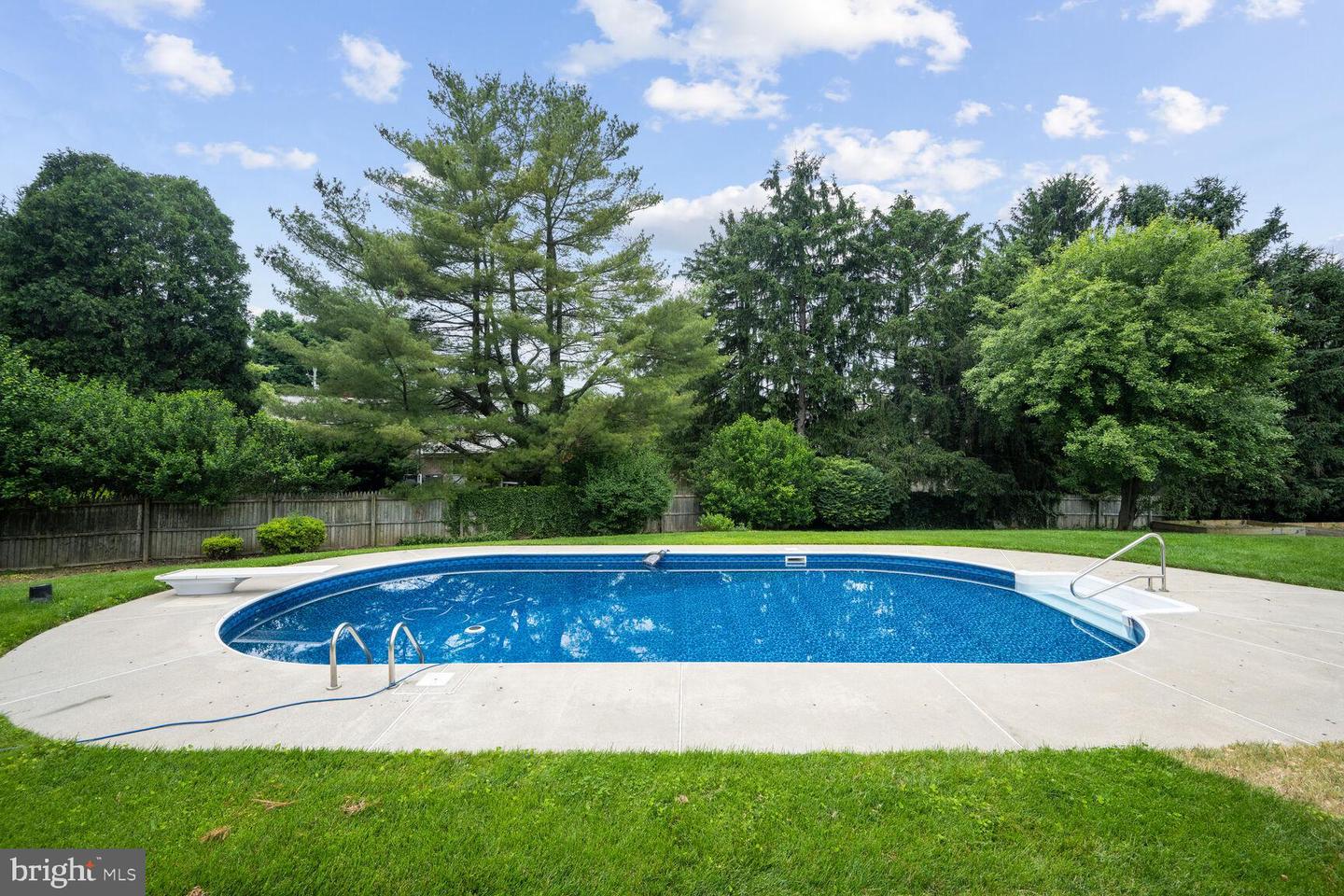 14716 Bauer Dr