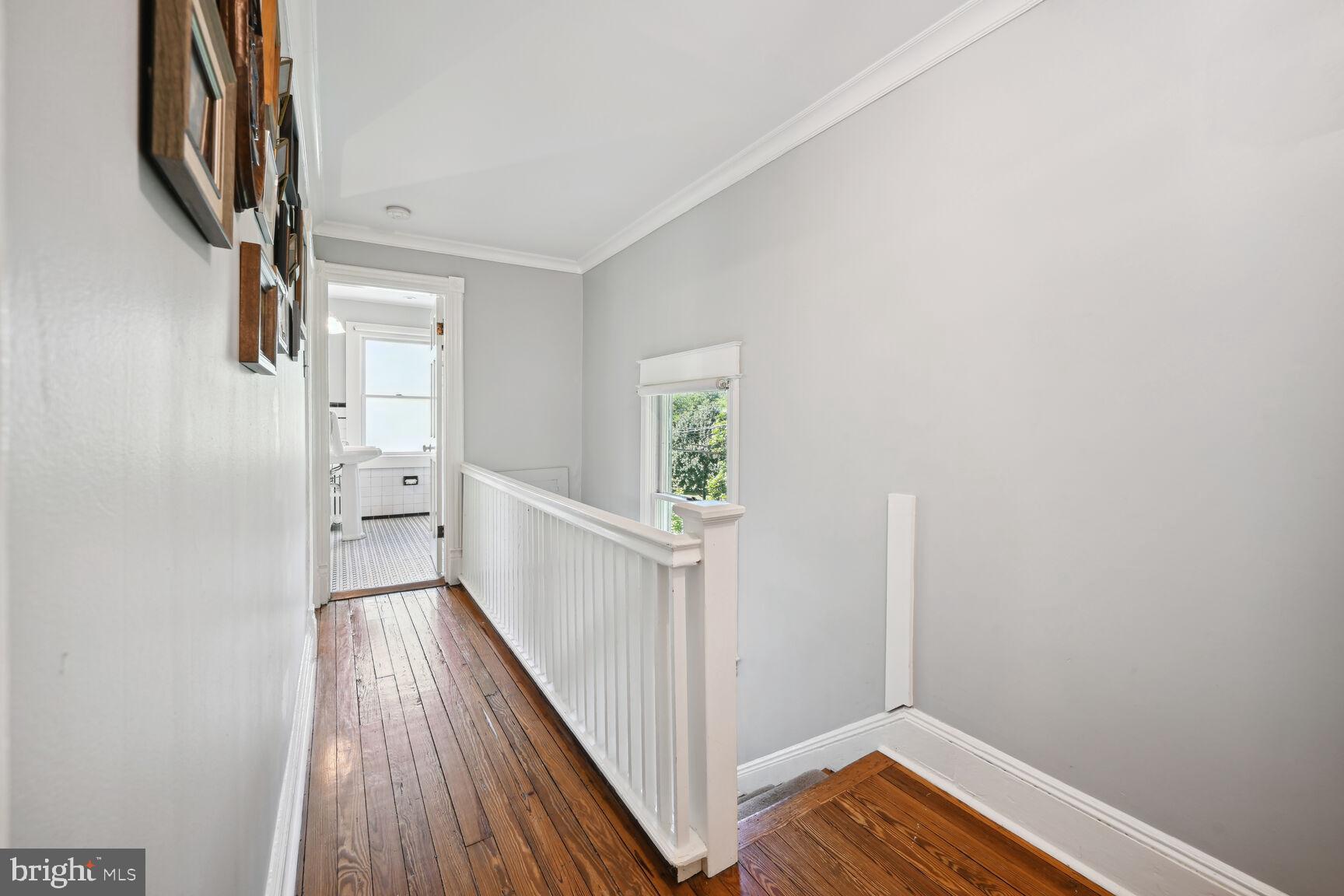 737 Thayer Ave