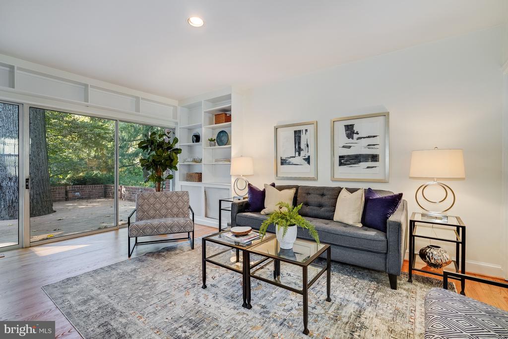 5107 Duvall Dr