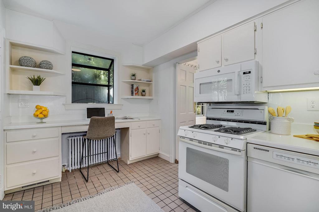 5107 Duvall Dr
