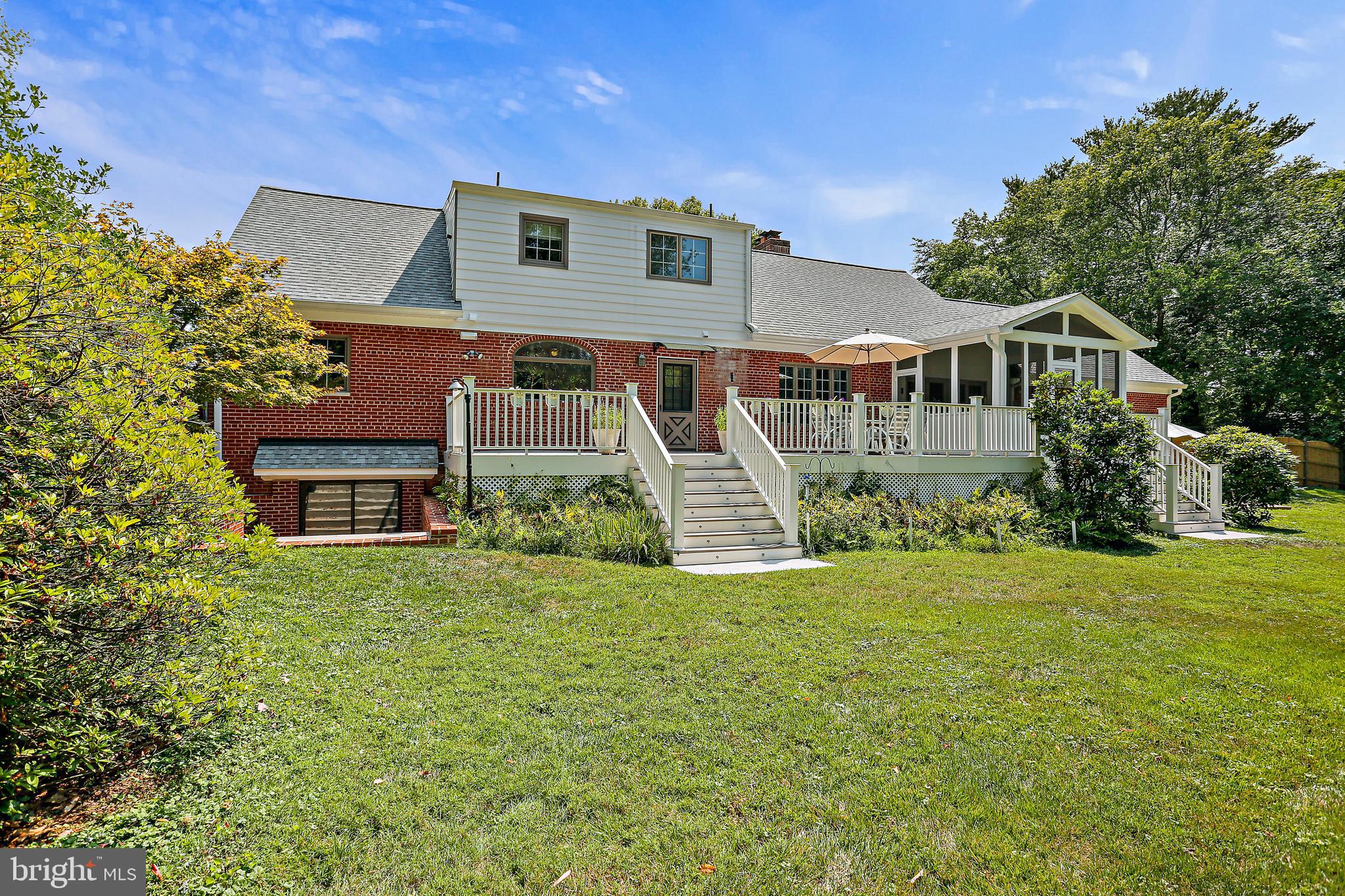 700 Copley Ln