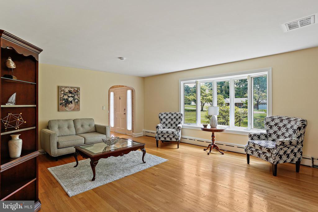 700 Copley Ln