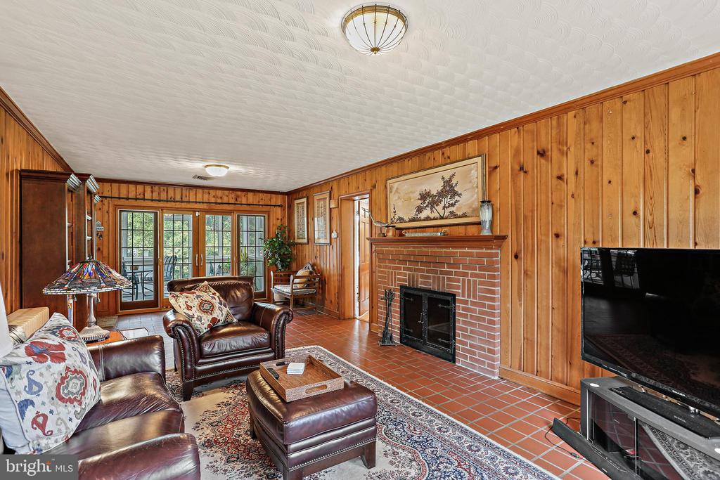700 Copley Ln
