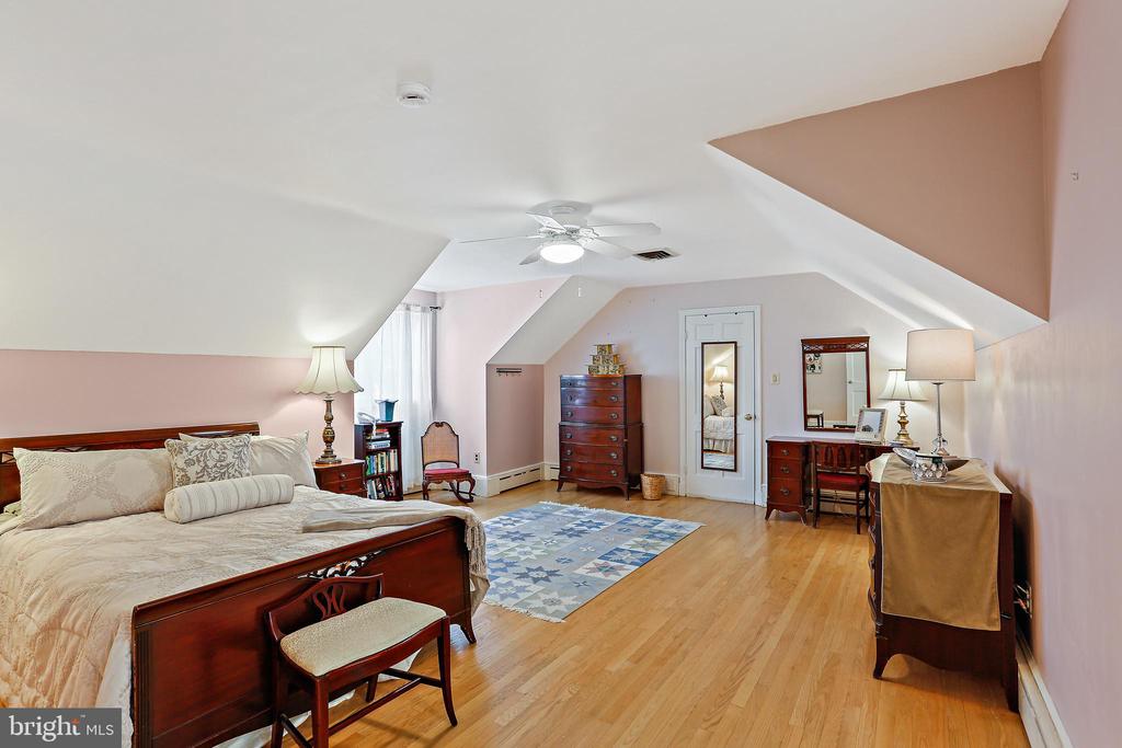 700 Copley Ln