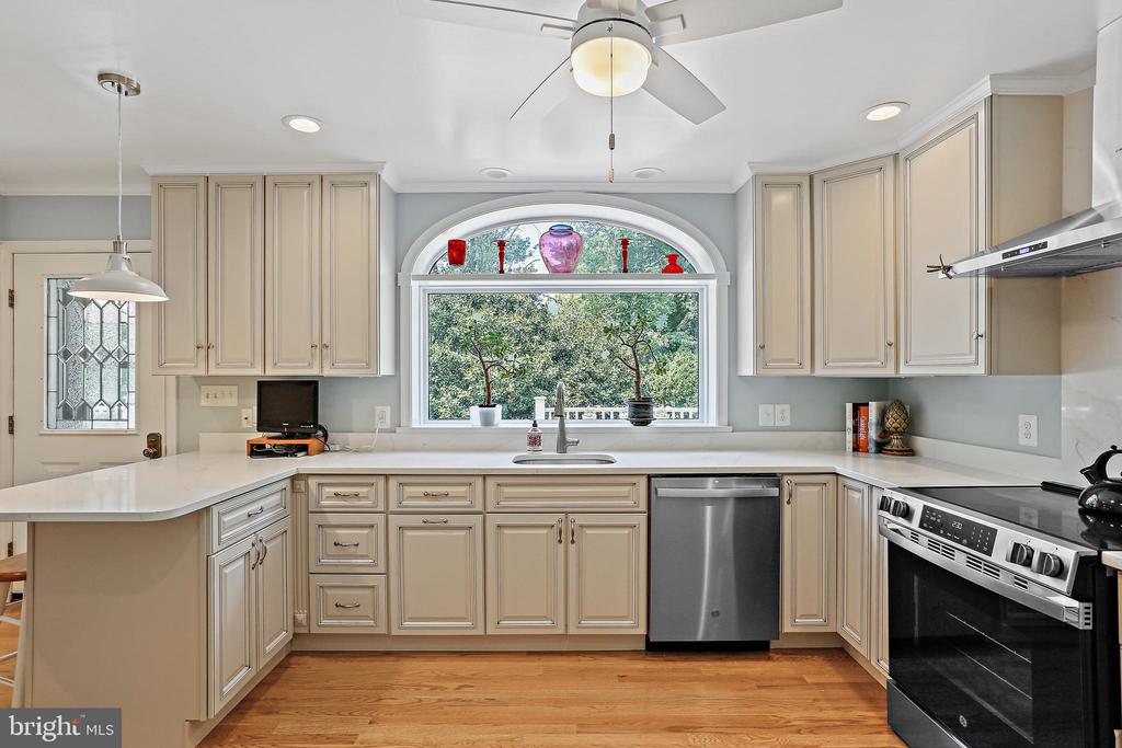 700 Copley Ln