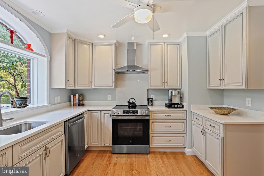 700 Copley Ln